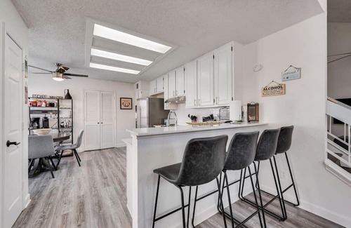 Euless Casa | Spacious 4BR/3BA | Modern Comforts Nr DFW Airport