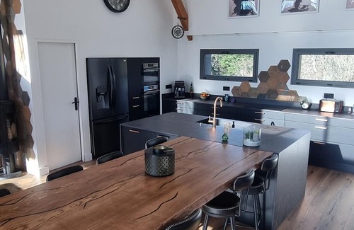 Lauraet Casa | House in the heart of nature with private pool and indoor Jacuzzi