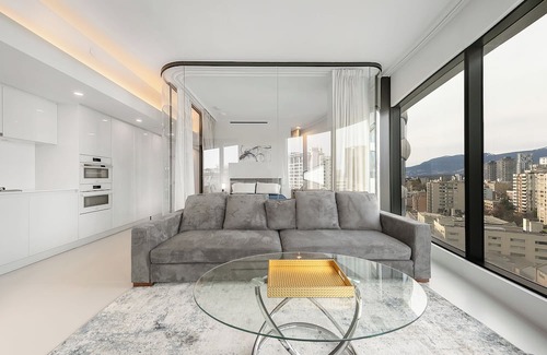 Coal Harbour Condominio | D28 - Bold. Iconic. Unforgettable. 2BR at The Butterfly