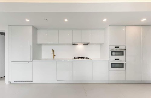 Coal Harbour Condominio | D28 - Bold. Iconic. Unforgettable. 2BR at The Butterfly