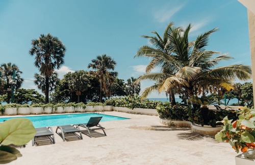 San Geronimo Apartamento | Oceanview 3-bedroom apartment in phenomenal Santo Domingo with WiFi, AC