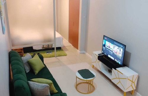 Kiambu Apartamento | Kiambu road,Cozy convertible 1-bedroom near the Embassy and UN offices