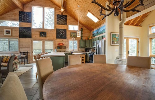Angel Fire Casa | Sunny Mountain Delight by Velo
