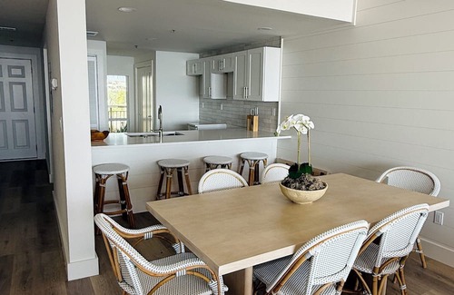 Rosemary Beach Condominio | Just Listed! 2 Bedroom Gulf Front in High Pointe with Seasonal Beach Service