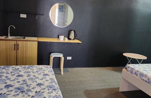 Balibago Cama Y Desayuno | Cozy place away from home, walking distance from SM clark,near clark airport