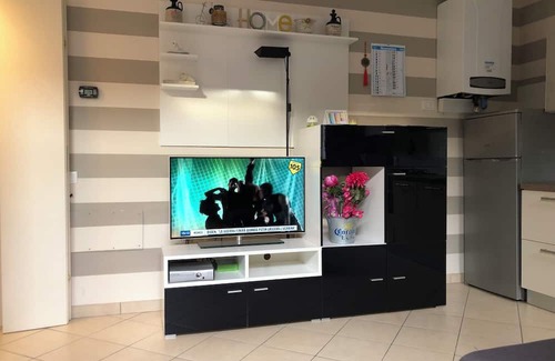 Ravenna Apartamento | Mdm Apartament near City Center, Pubs, Restaurants, Takeaway, Pizza