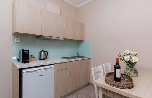 Gialos Condominio | Mear Family Escape - Summer Cretan Getaway