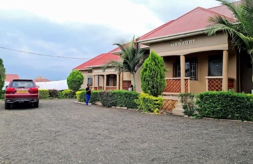 Kasese Apartamento | BLT Guest House, Kasese