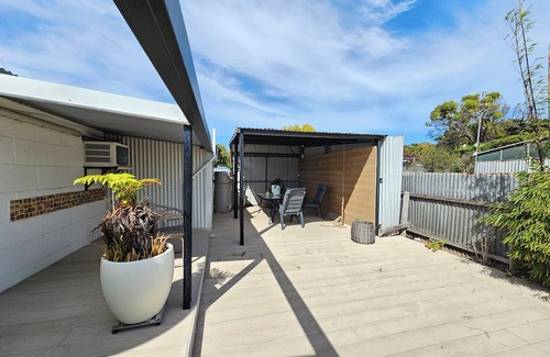Waterhouse Casa | Weekend at Bernies - The ultimate beach shack