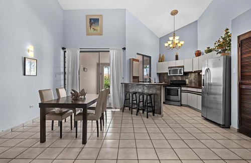 Humacao Apartamento | FANTASTIC 2 bed/2 Bath in Beautiful PALMAS DEL MAR overlooking Golf Course