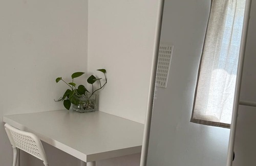 Taman Islands Glades Apartamento | Entire unit 2-bedroom apartment town area with AC, WiFi