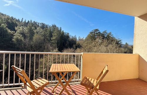 Vals-les-Bains Apartamento | Studio close to the Spa and Park