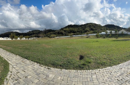 Lucea Casa | Charming 2-bedroom house with WiFi, fitness room in Lucea