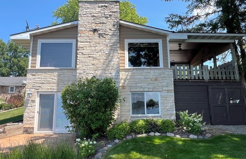 Winneconne Casa | EAA Week 3-bedroom Lake House in beautiful Winneconne
