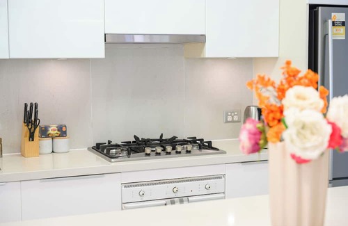 Waterloo Apartamento | Charming 2-bedroom apartment in Redfern with Pool & Gym