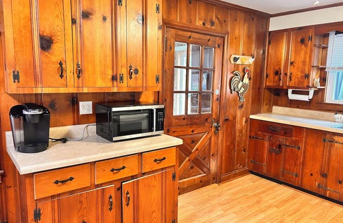 Millboro Casa | Charming 2-bedroom house near Millboro / Clifton Forge VA with WiFi