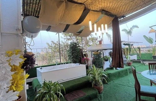 Pune Apartamento | 3Bhk Jacuzzi nest with Reverside