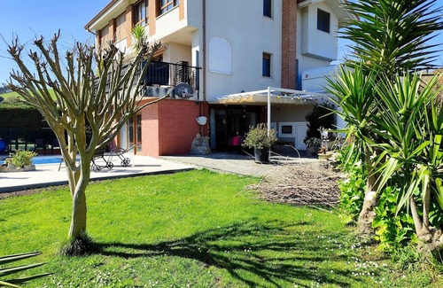 Bareyo Casa | Gaia An Exclusive non-shared pool and garden