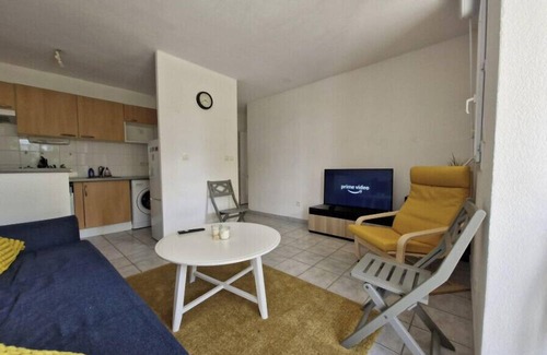 Touques Apartamento | Pretty flat with swimming pool in Touques
