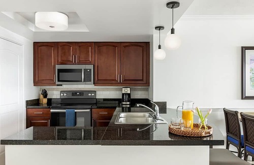 Flag Hill Complejo | MARRIOTT'S FRENCHMAN'S COVE, OCEAN SIDE VIEW Gorgeous 2-Bedroom, 2 Bath Resort!