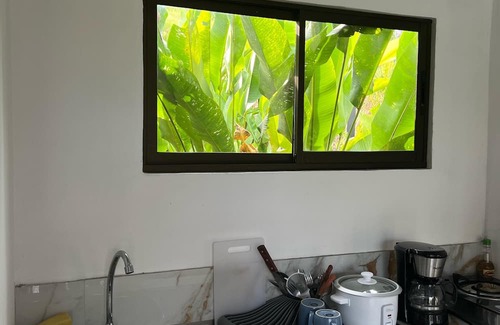 Canton Quepos Casa | Charming tinyhome with WiFi and AC in perfect Maritima- Sabalo