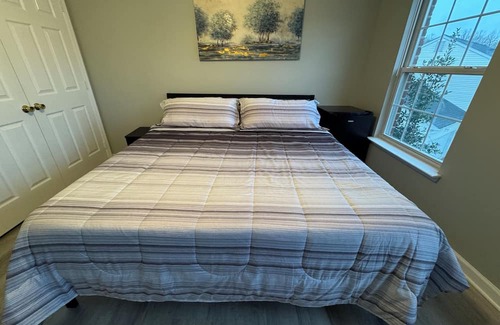 Fort Washington Casa | Spacious 5-bedroom house with WiFi, AC in charming Fort Washington