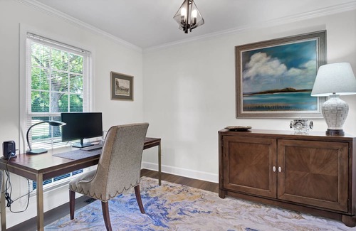 Wilmington Casa | Charming 3-bedroom, centrally located in wonderful Wilmington & in-ground pool!