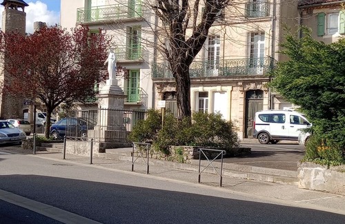 Le Caylar Apartamento | Apartment in le caylar