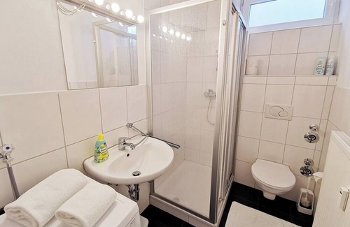 Bergheim Apartamento | city centre | air-conditioned | Netflix | terrace