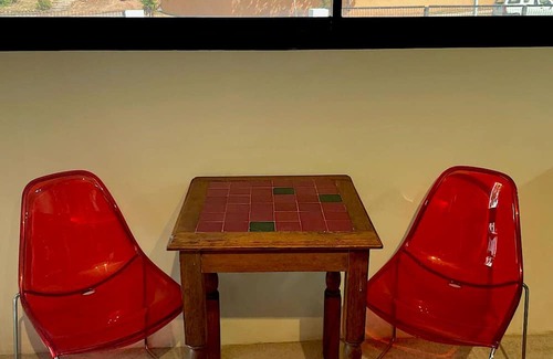 Port Elizabeth Apartamento | Cozy 1-Bedroom Apartment in Sunny Gqeberha with AC, WiFi