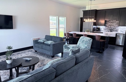 Somerville Casa | Charming 3-bedroom house with AC, WiFi in quaint Lake Somerville