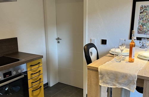 Eifel Apartamento | Feel-good nest in Ahornweg - 4-bed vacation apartment, shower/WC, non-smoking