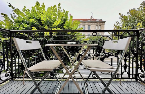 Hincmar Apartamento | Libergier 1D - Balcon et vue cathédrale! Hyper centre !