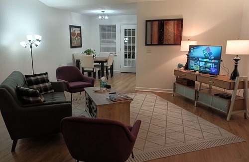 Manchester Casa | 2-bedroom house in lovely Manchester TN; Easy Access to Bonnaroo Festival 2025