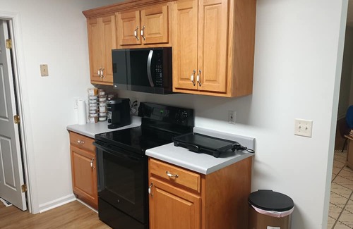 Manchester Casa | 2-bedroom house in lovely Manchester TN; Easy Access to Bonnaroo Festival 2025