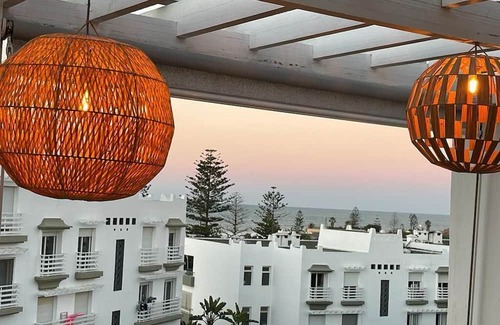 Tamariss Apartamento | Lovely apartment with sea view, pool and garden