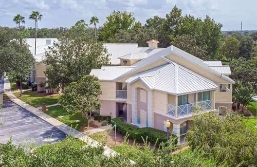 West Kissimmee Cabina | Cozy cabin in cool Clermont with WiFi, AC