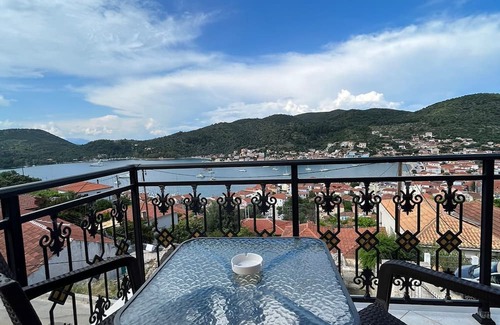 Vathy Casa | 3-bedroom house in charming Ithaki with AC, WiFi. Live the Greek dream