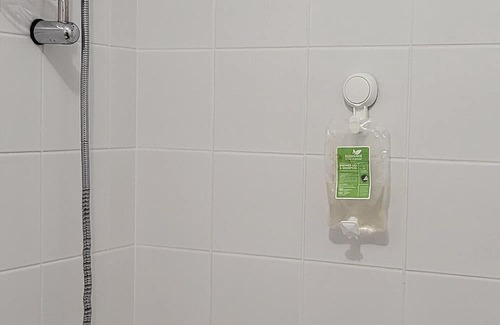 Blois Apartamento | Administrative area, with private bathroom.