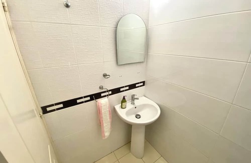 North Nicosia Apartamento | Spacious flat