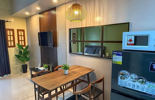 Tagaytay Apartamento | Unwind in Tagaytay | Swiss Vibe Studio Unit @ Crosswinds