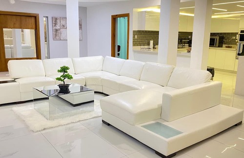 Gregorio Luperon Villa | Marilyn Suite - Chef + Pool in the Mansion