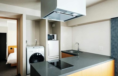 Chuo Apartamento | Two-Bedroom Suite | 250m Stroll to Hatchobori Station |