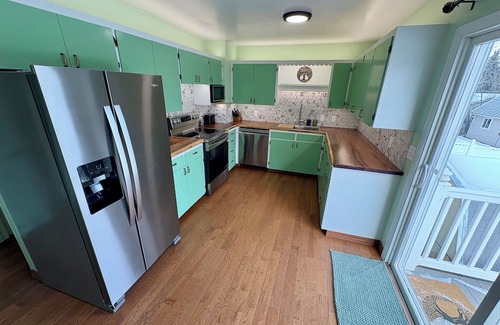 Helena Casa | Large home by Carroll Great Northrn Downtown & Civic Center, family/pet friendly