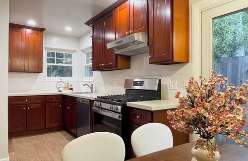 Millbrae Casa | 3 Bed 2 Bath Sleeps 7 - SFO
