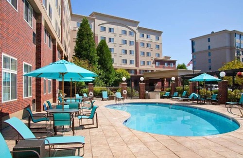 Downtown Casa | Enjoy an extended stay at our room in Redmond, WA