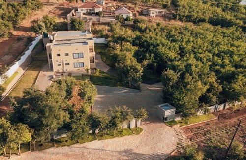 Chipata Apartamento | The KWASU Apartments. Relaxing Garden Mountain Views KA-1