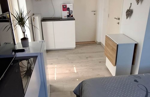 Olne Apartamento | Room with pool in the countryside