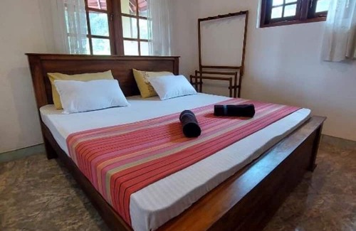 Kandy Cama Y Desayuno | Mystique Hideout : Double Room with Balcony