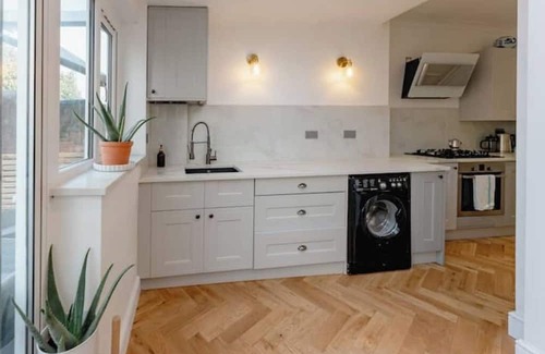 Alperton Casa | A charming House in wembley